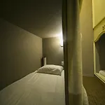 The Wardrobe Hostel Shibuya Roppongi